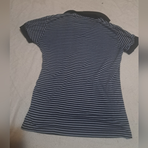 3/$15  CHAMS Striped tshirt size small - Picture 6 of 6